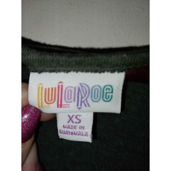 NWT Short sleeve green dress with tribal design by LuLaRoe Size XS - Picture 3 of 3